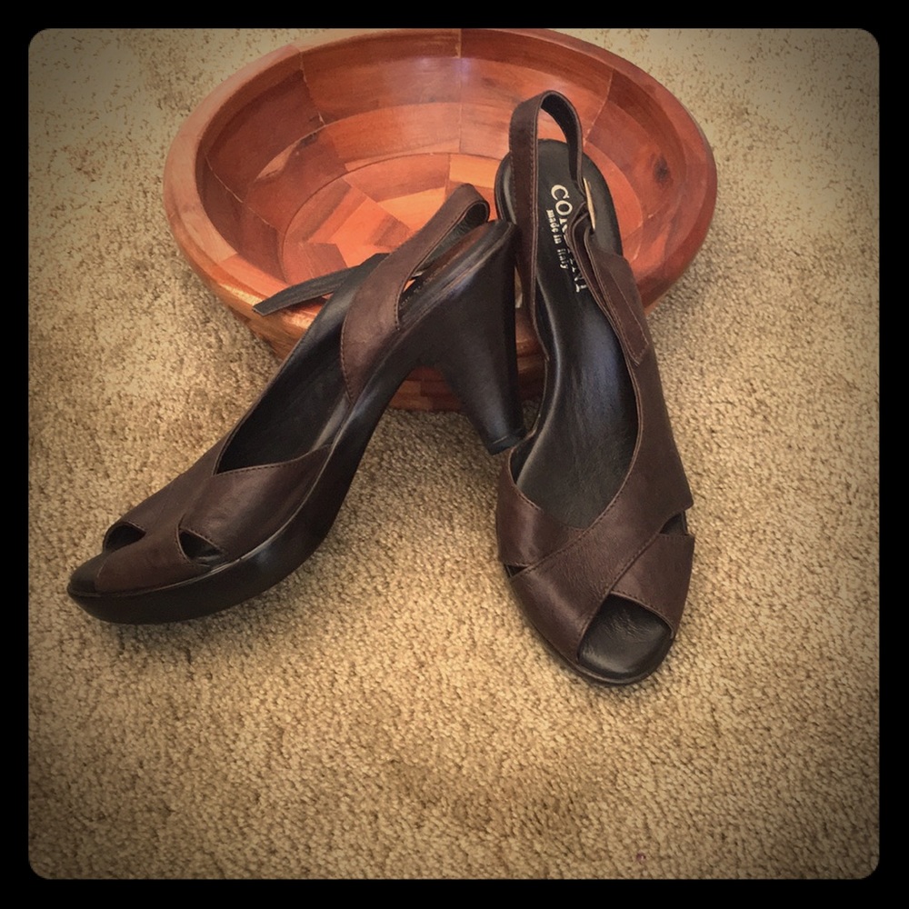Donated 41. Cordani Brown sling back peep toe